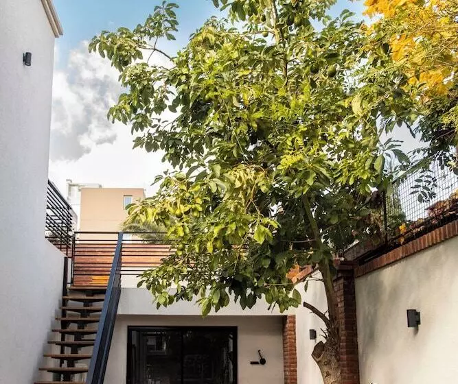 اقامتگاه Luxury House Villa Devoto
