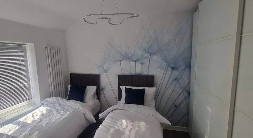 レジデンス Modern 3bed House In Slough