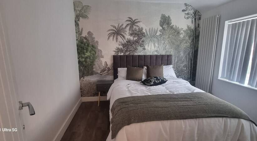 דירת נופש Modern 3bed House In Slough