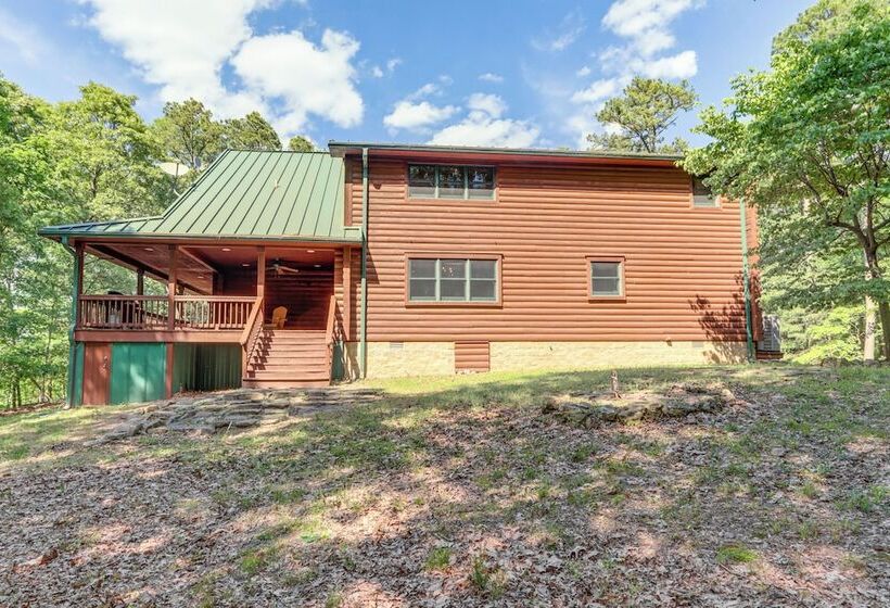 Rogers Cabin On 17 Acres W/ Wraparound Deck!
