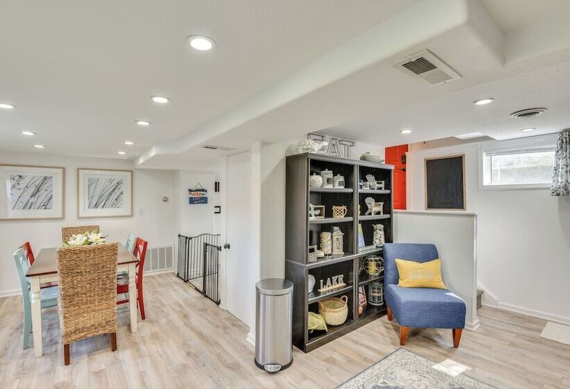 Rome City Lake House W/ Dock + Waterfront Views!