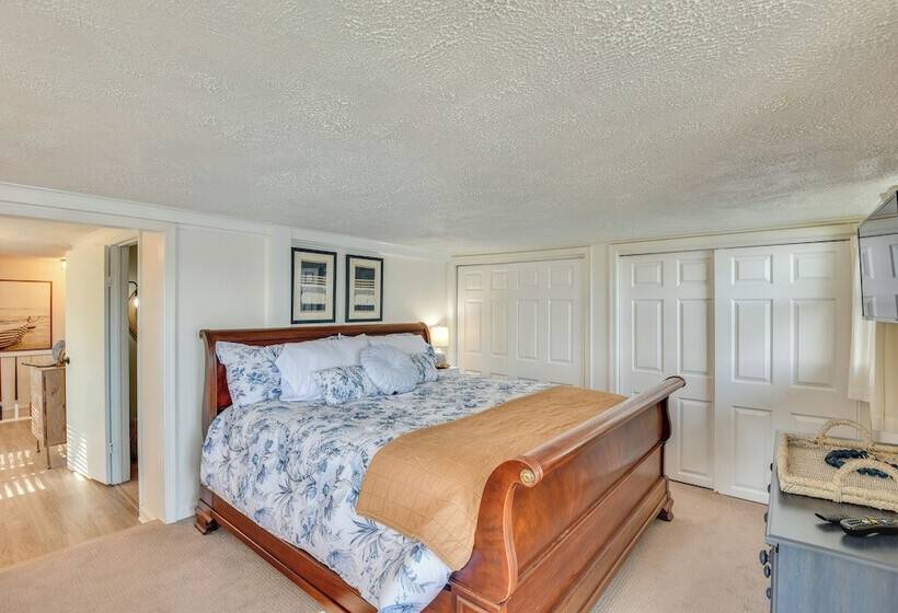 Rome City Lake House W/ Dock + Waterfront Views!