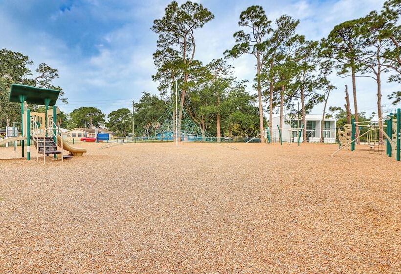 Sarasota Duplex In Gillespie Park: 1 Mi To Dtwn!