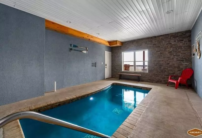 Serene Mountain Retreat By Ghosal Luxury Lodging