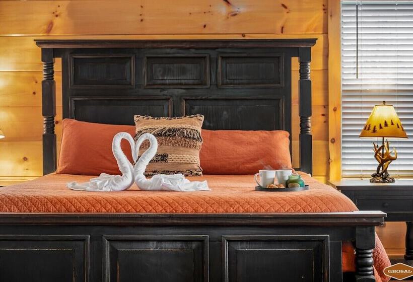 Serene Mountain Retreat By Ghosal Luxury Lodging