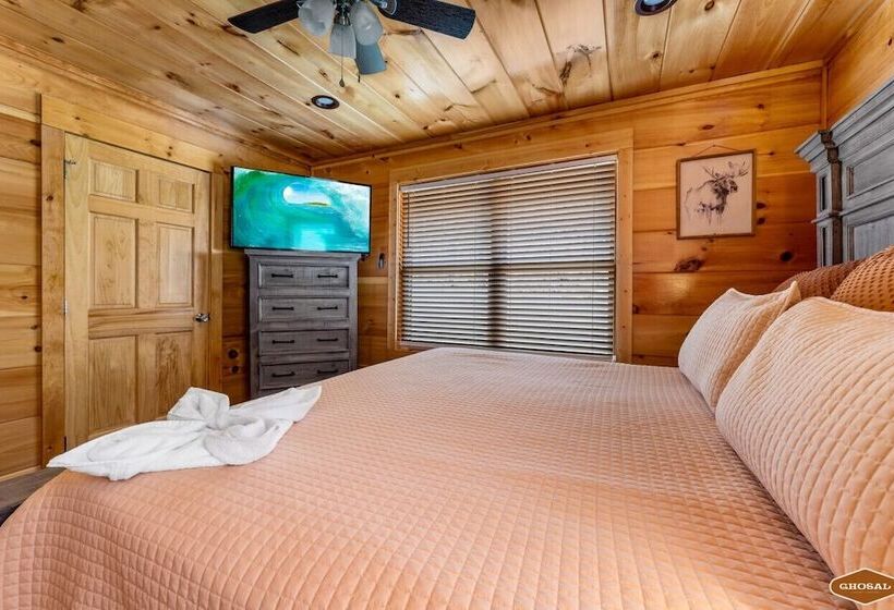 Serene Mountain Retreat By Ghosal Luxury Lodging