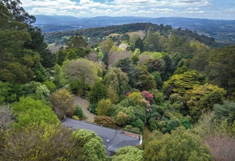 Woolrich Cottage At Woolrich Estate