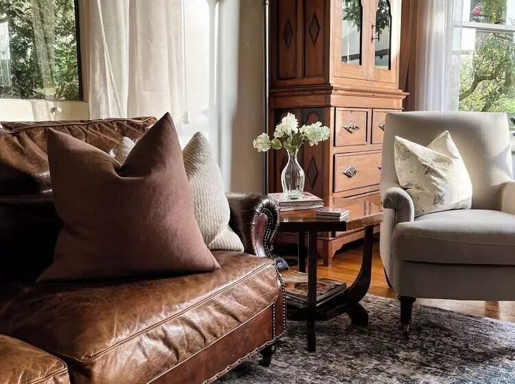 Woolrich Cottage At Woolrich Estate