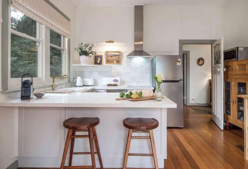 Woolrich Cottage At Woolrich Estate