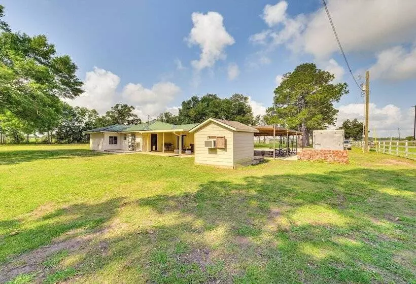 17 Mi To Lafayette: Maurice  Country Ranch Estate