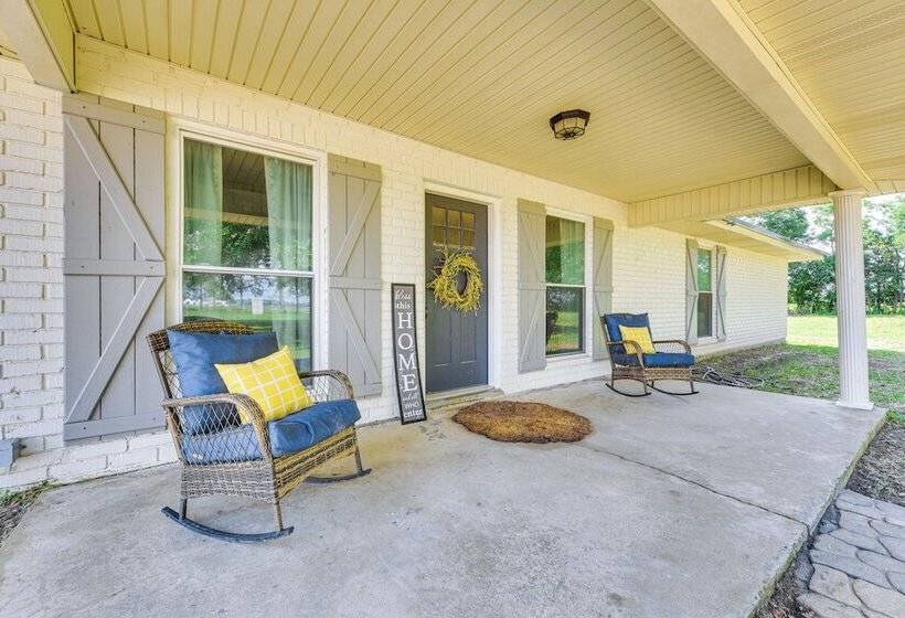 17 Mi To Lafayette: Maurice  Country Ranch Estate