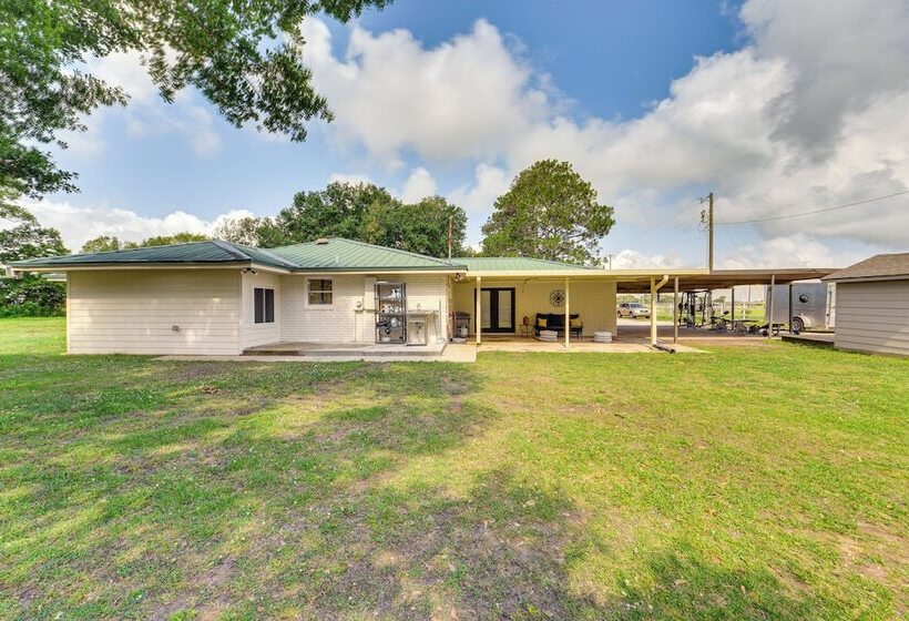 17 Mi To Lafayette: Maurice  Country Ranch Estate