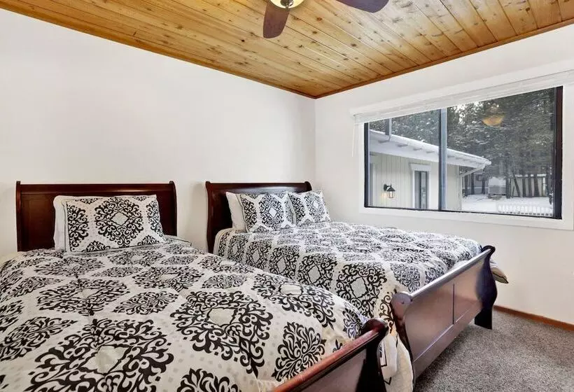 Belmont Pines Cottage #2382