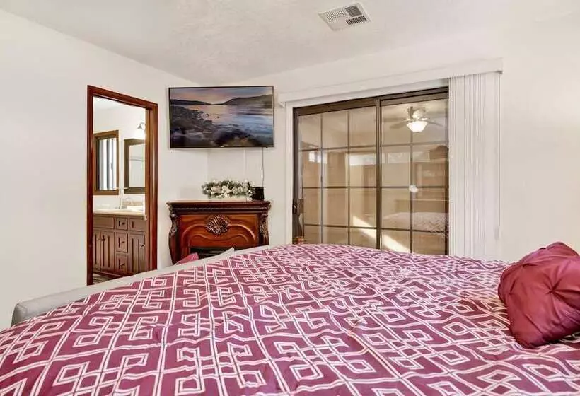 Belmont Pines Cottage #2382
