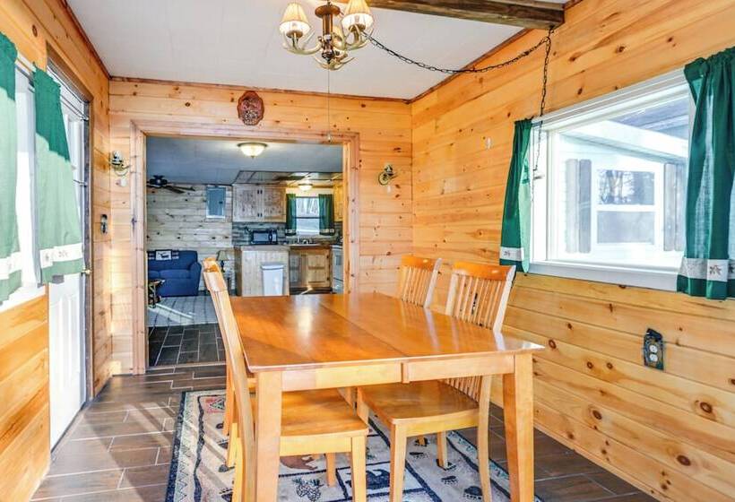 Cottage W/ Deck & Bluff Lake Views: Walk To Beach!