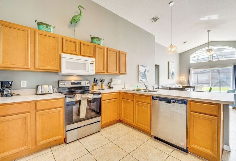 17 Mi To Disney: Home W/ Game Room In Davenport