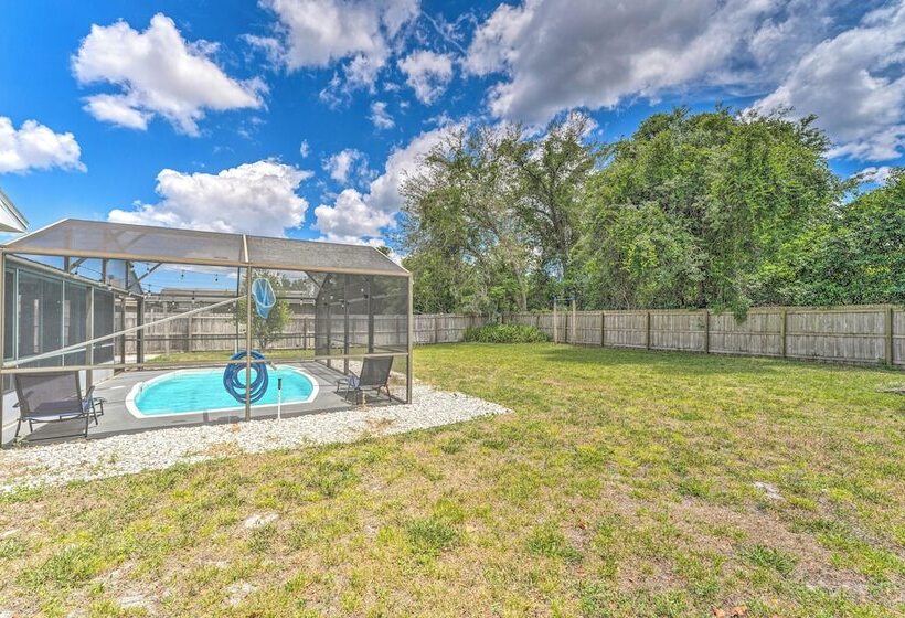 Saltwater Pool, Patio & Sunroom: Deltona Home!