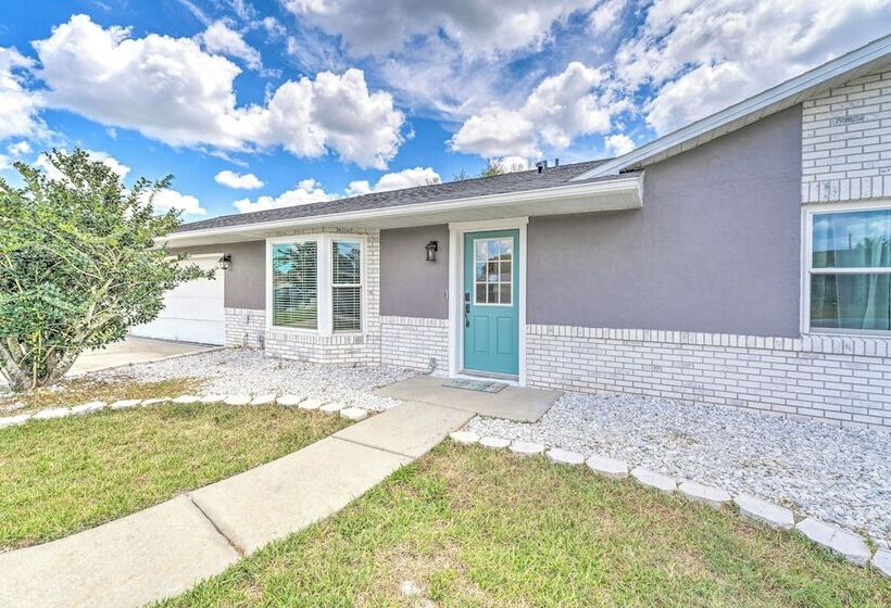 Saltwater Pool, Patio & Sunroom: Deltona Home!