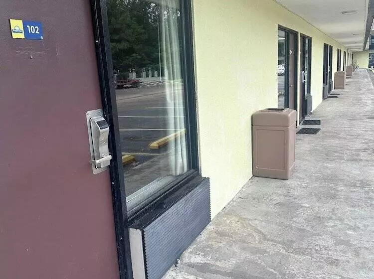 Eastside Motel