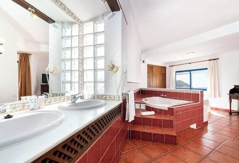 Hostal El Dorado Cabodegata