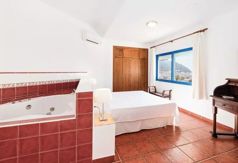 Hostal El Dorado Cabodegata