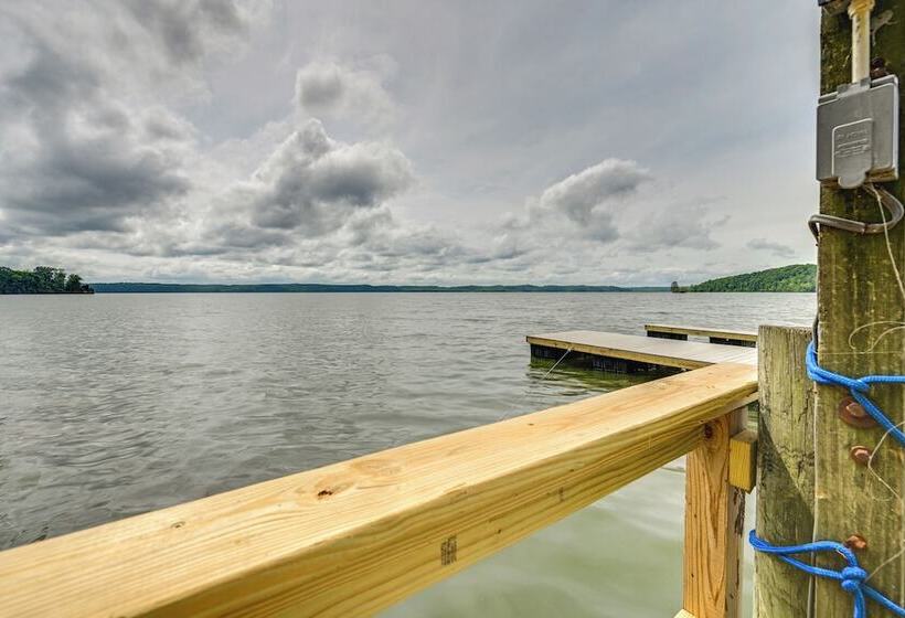 Kentucky Lake Home W/ Boat Launch & Hot Tub!