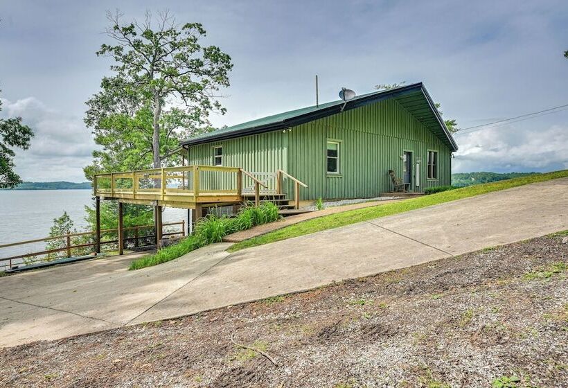 Kentucky Lake Home W/ Boat Launch & Hot Tub!