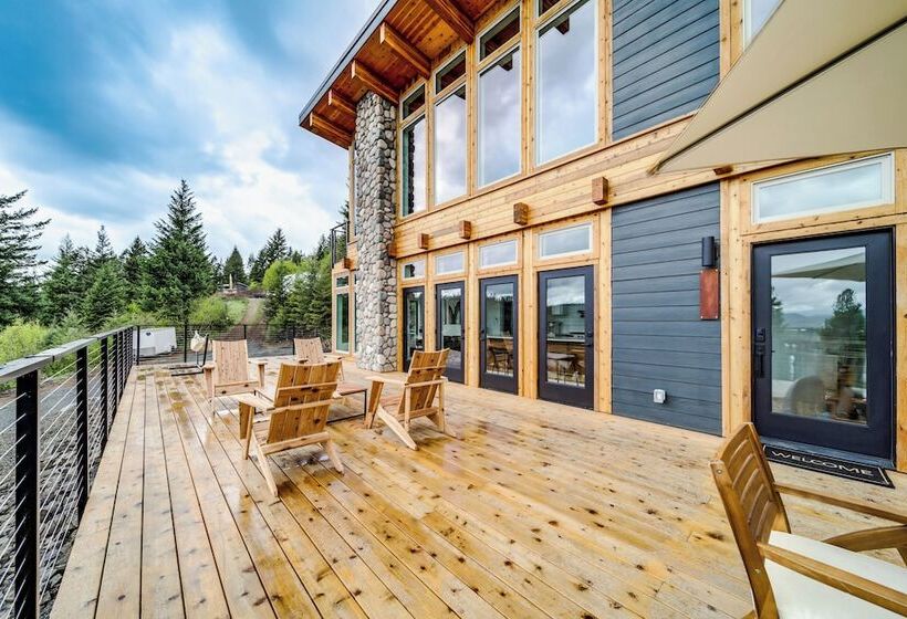 Mid Century Escape: Lake Views, Steps To Cave Bay!