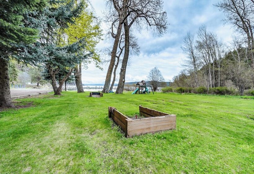 Mid Century Escape: Lake Views, Steps To Cave Bay!