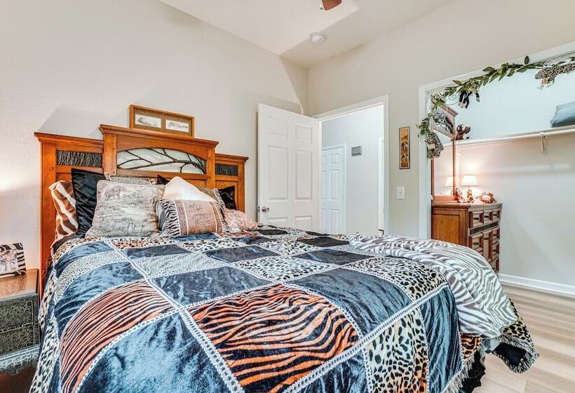 Pet Friendly Georgia Home W/ Pool Access!