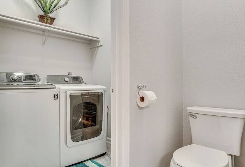 Pet Friendly Georgia Home W/ Pool Access!