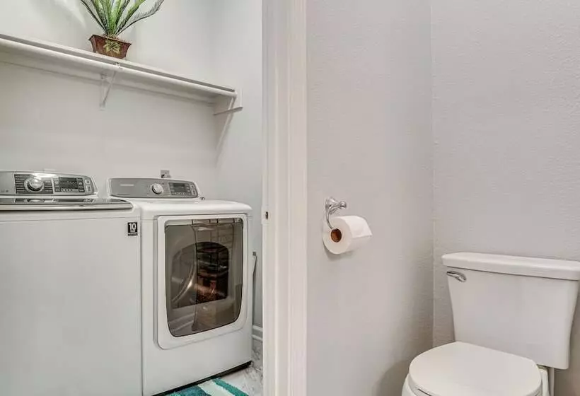 Pet Friendly Georgia Home W/ Pool Access!