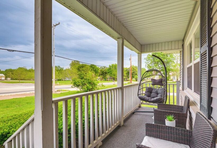 Pet Friendly Stockton Home Near City Park!