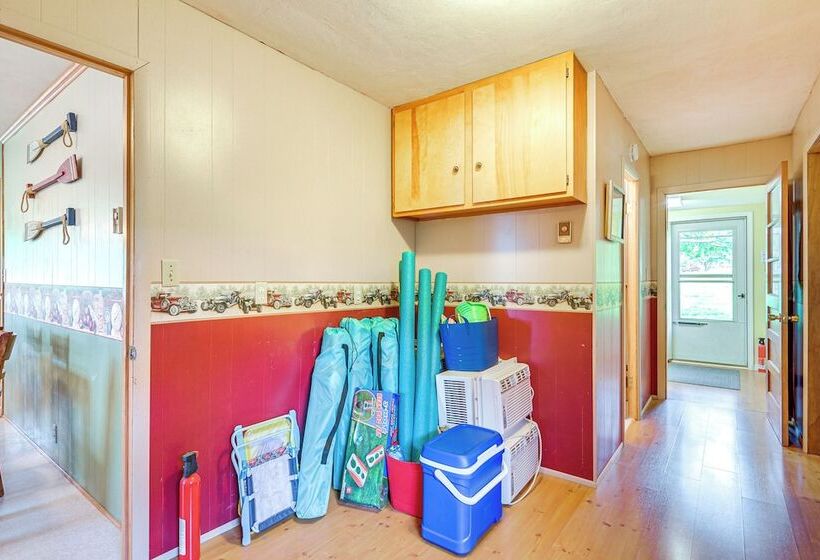 Pet Friendly Stockton Home Near City Park!