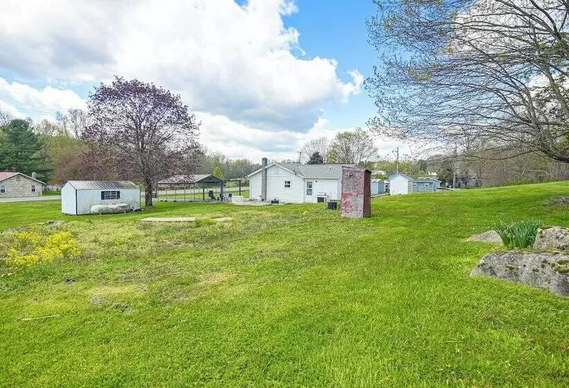Pet Friendly West Virginia Home   Patio & Fire Pit