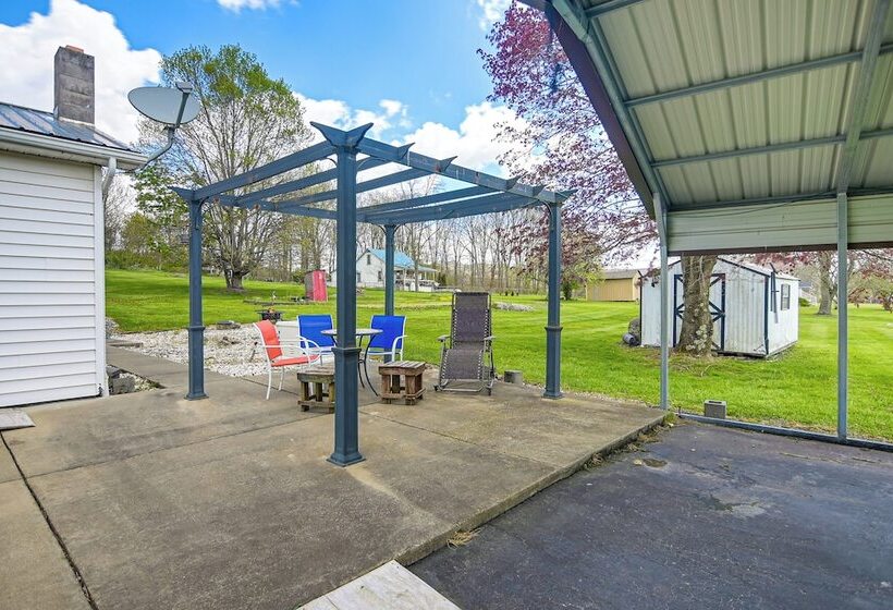 Pet Friendly West Virginia Home Patio & Fire Pit