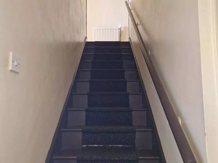 レジデンス Inviting 2 Bed House In London