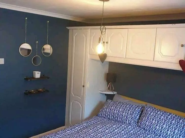 Residenssi 2br Sleeps4 Balcony Petsok Parking Ferryside