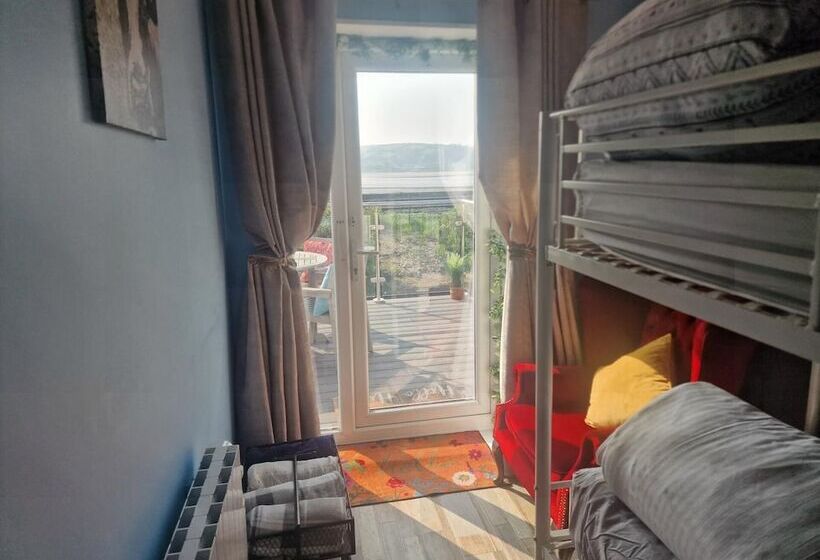 Residência 2br Sleeps4 Balcony Petsok Parking Ferryside