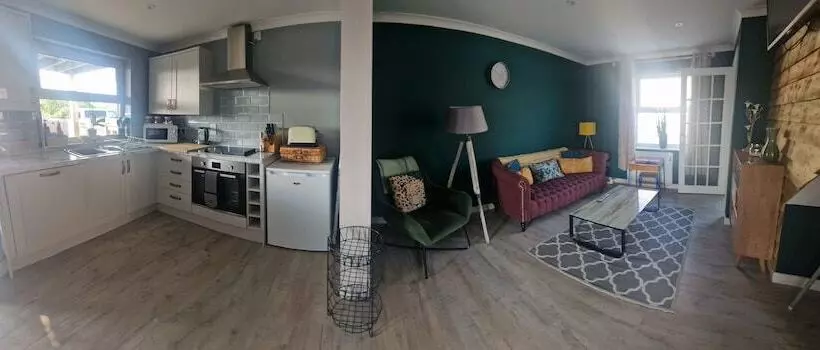 Residenssi 2br Sleeps4 Balcony Petsok Parking Ferryside