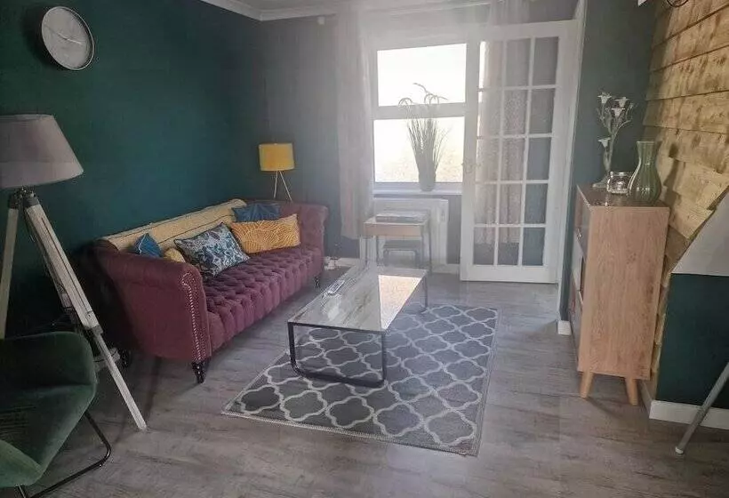 Residenssi 2br Sleeps4 Balcony Petsok Parking Ferryside