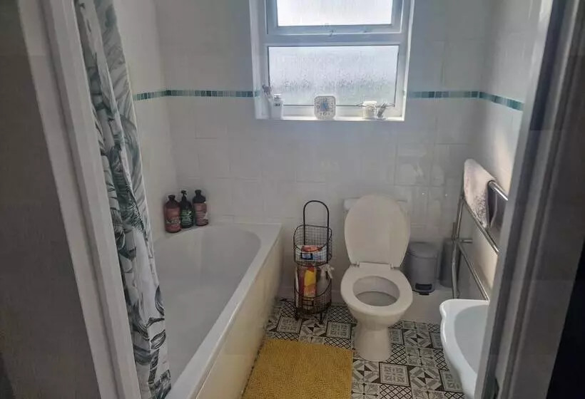 Residenssi 2br Sleeps4 Balcony Petsok Parking Ferryside