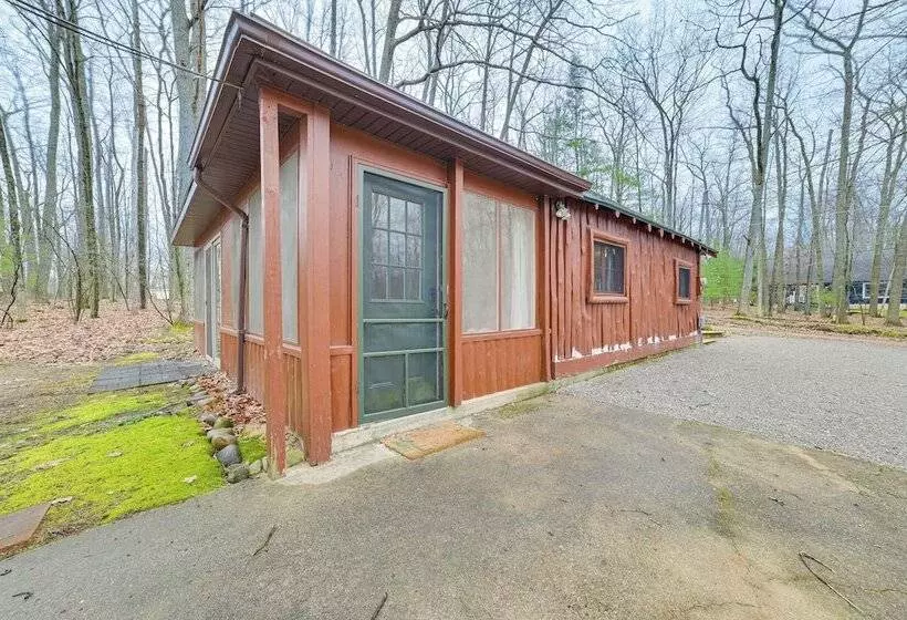 Roscommon Cabin < Half Mi To Higgins Lake!