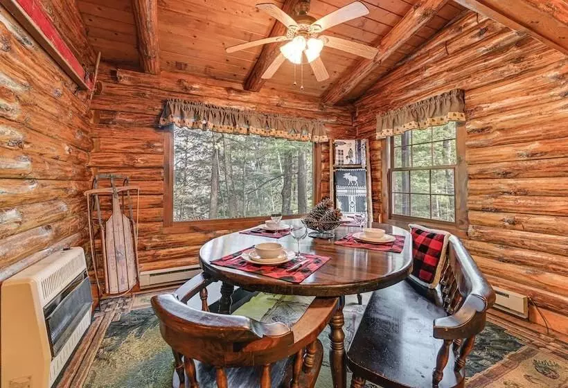 Lake & Beach Access At Lake Luzerne Cabin!