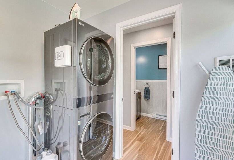 Spacious Shippensburg Home, Close To Museums!