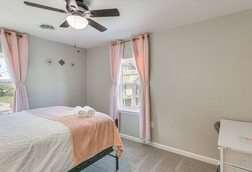 Spacious Shippensburg Home, Close To Museums!