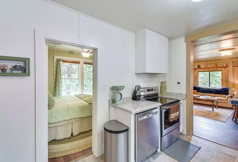 Sugar Pine Cabin W/ Fire Pit ~ 8 Mi To Yosemite