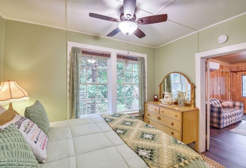 Sugar Pine Cabin W/ Fire Pit ~ 8 Mi To Yosemite