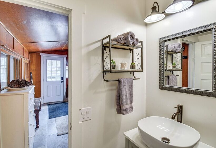 Sugar Pine Cabin W/ Fire Pit ~ 8 Mi To Yosemite