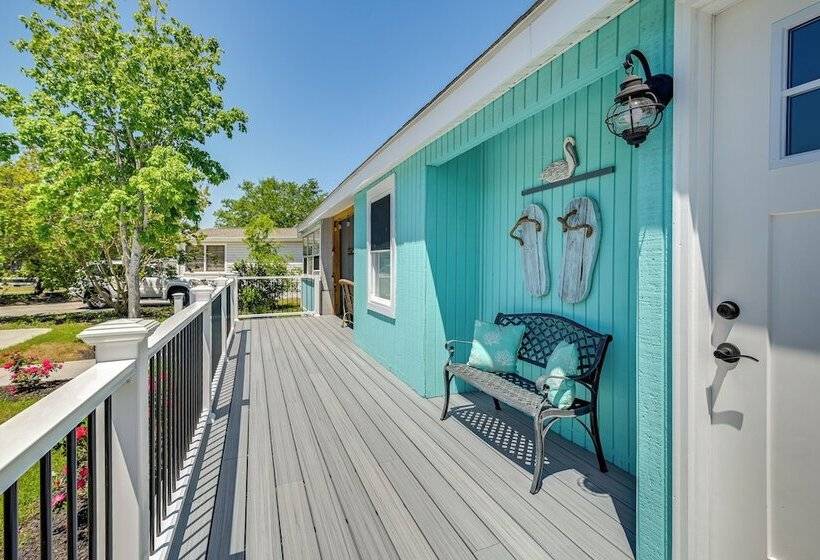Community Pool & Beach Access: Surfside Beach Home